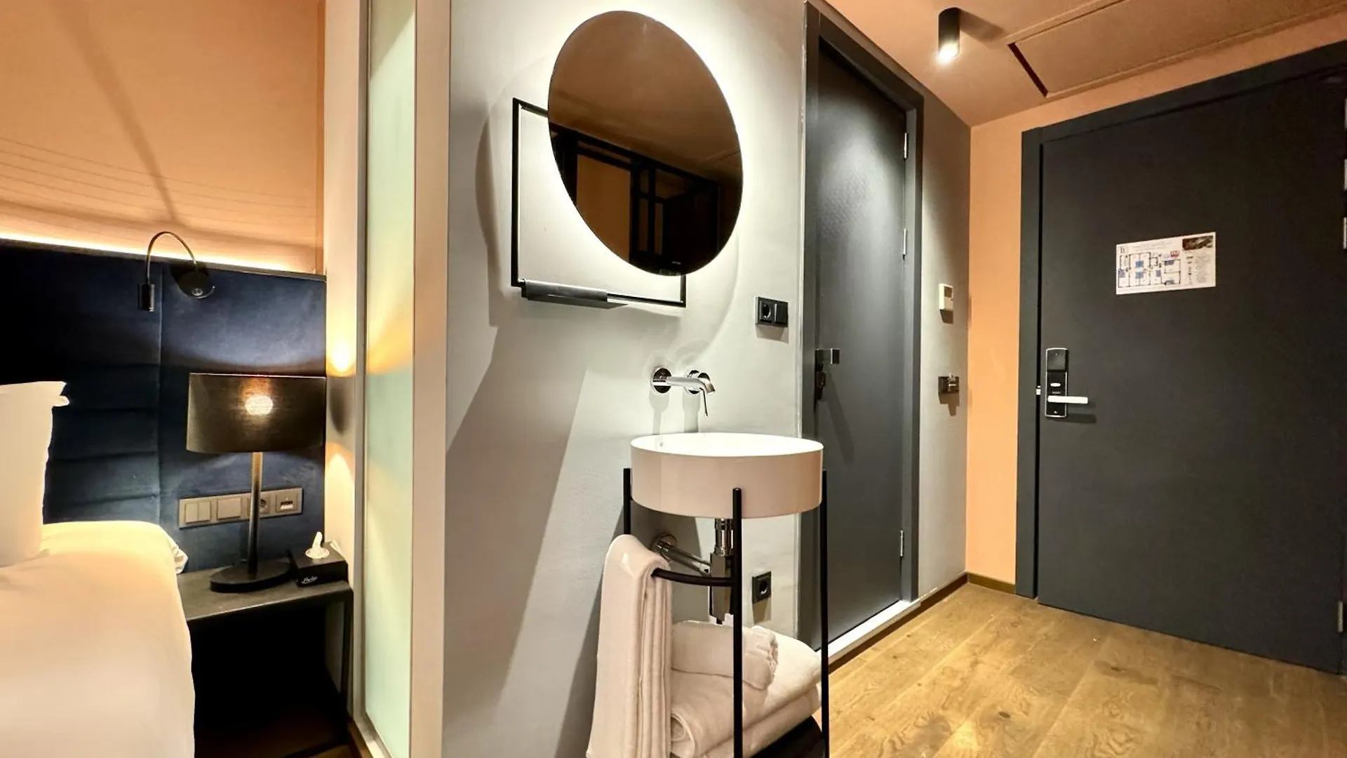 Tbilisi Edition - Design Hotel & Private Spa Geórgia