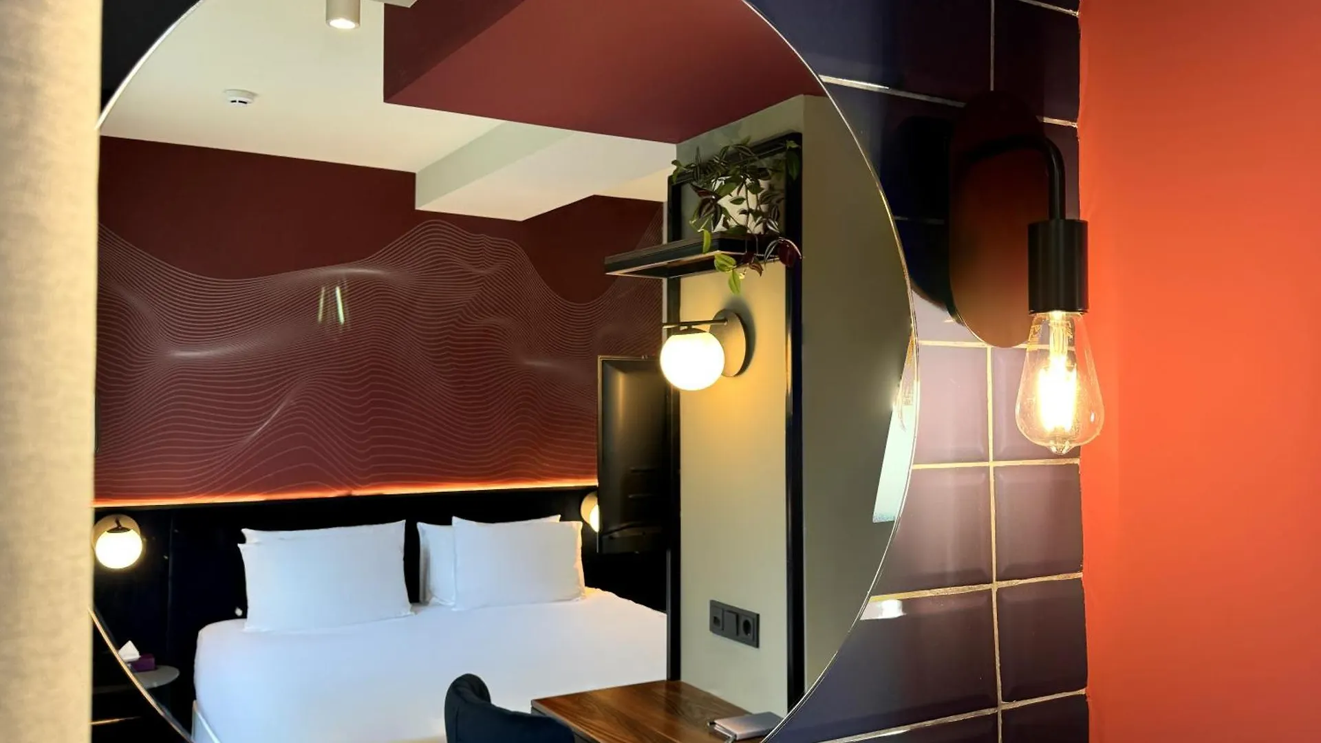 Tbilisi Edition - Design Hotel & Private Spa 5*,