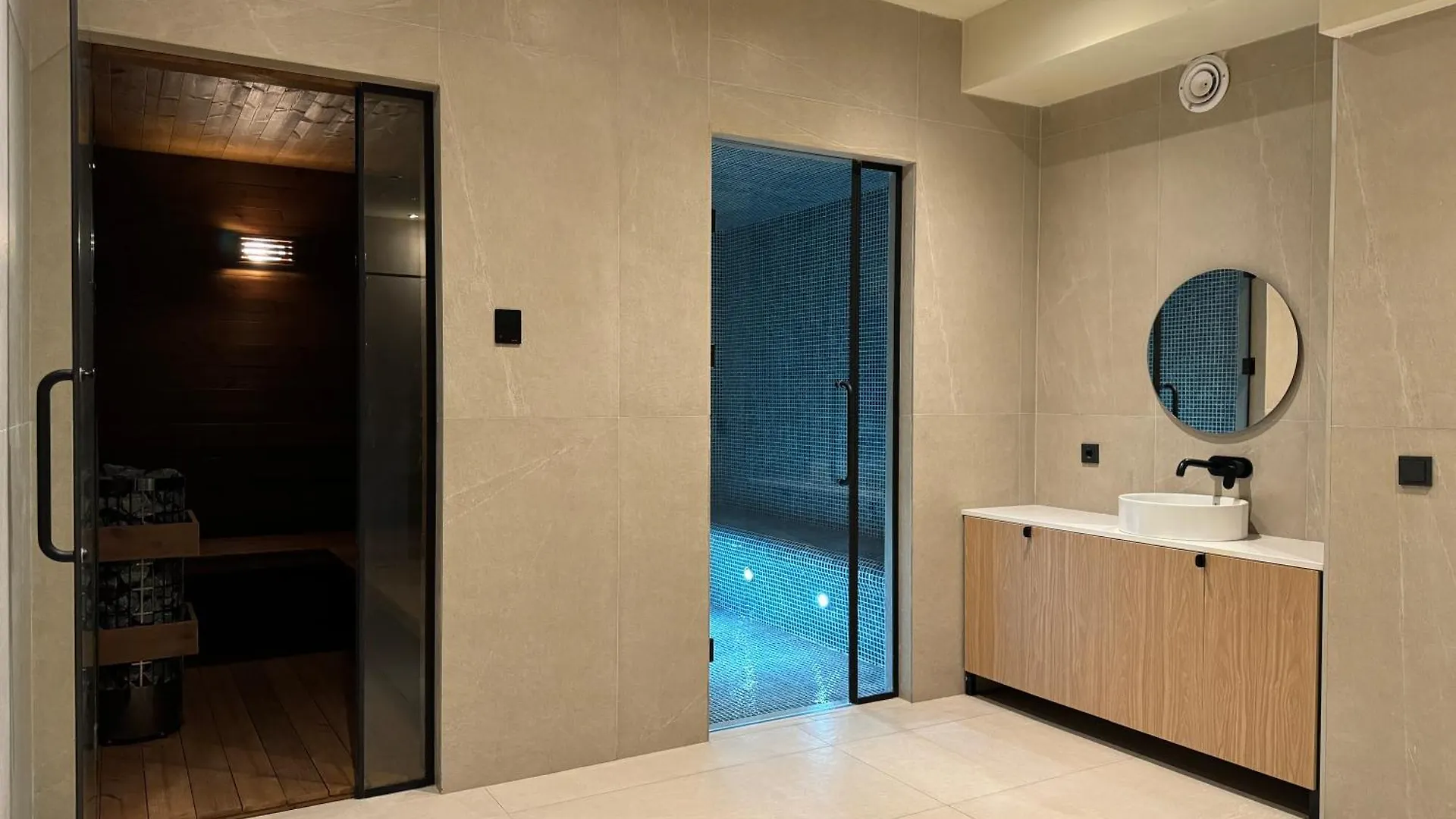 Tbilisi Edition - Design Hotel & Private Spa