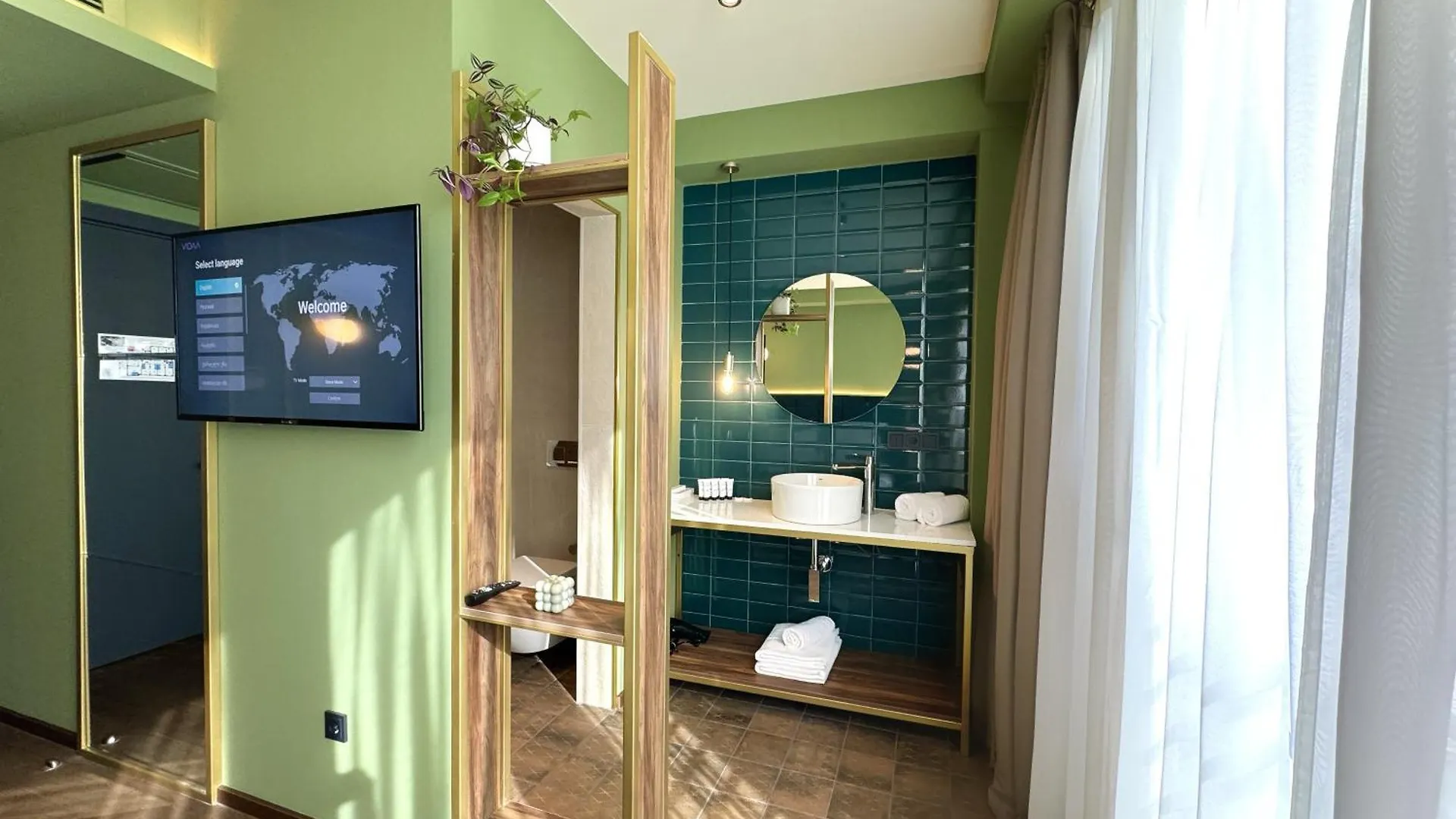 *****  Tbilisi Edition - Design Hotel & Private Spa גאורגיה