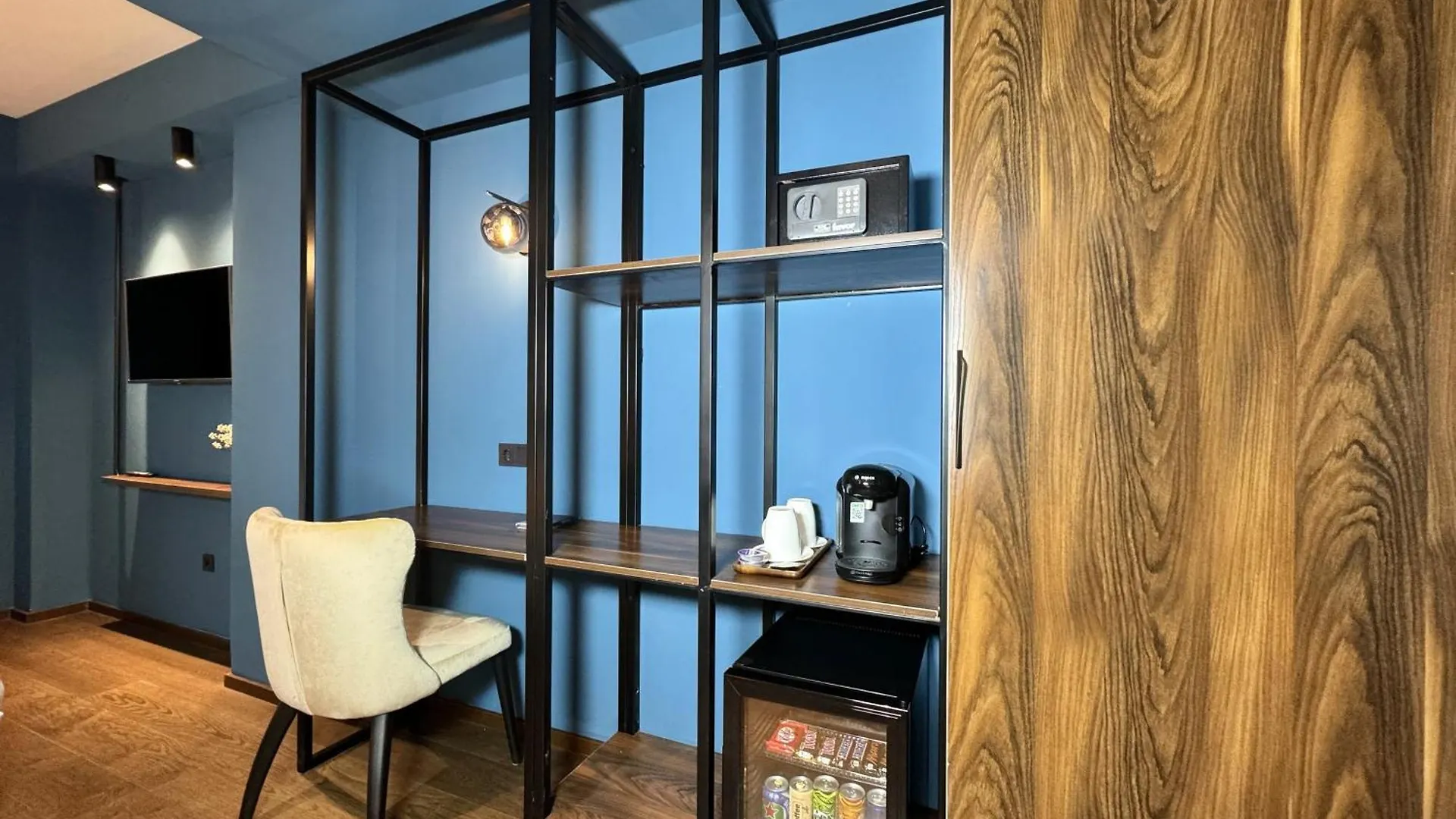 Tbilisi Edition - Design Hotel & Private Spa 5*,