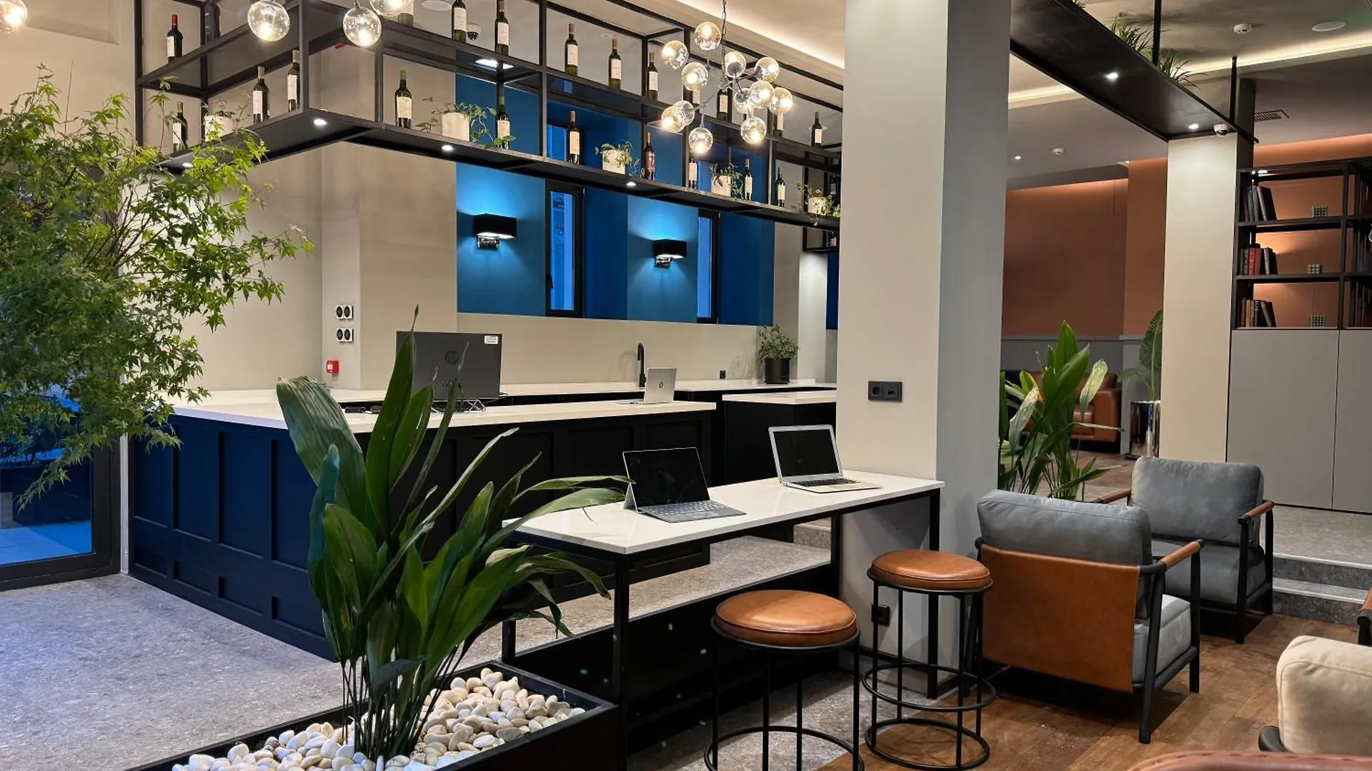 Tbilisi Edition - Design Hotel & Private Spa 조지아