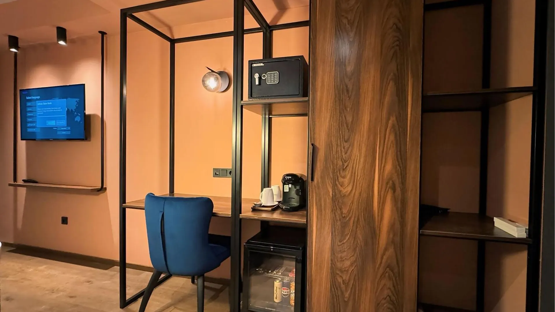 Tbilisi Edition - Design Hotel & Private Spa 5*,  조지아